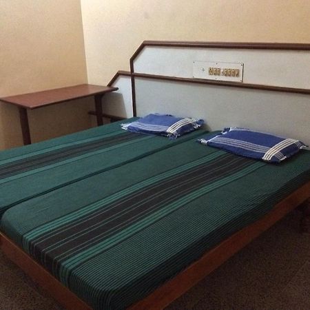 Dharapuram Sakthi Lodge מראה חיצוני תמונה