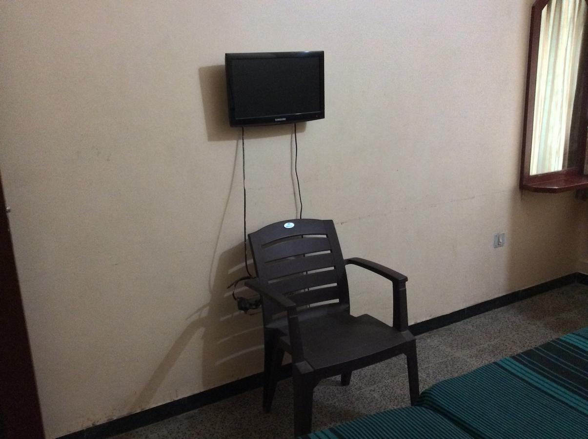 Dharapuram Sakthi Lodge מראה חיצוני תמונה